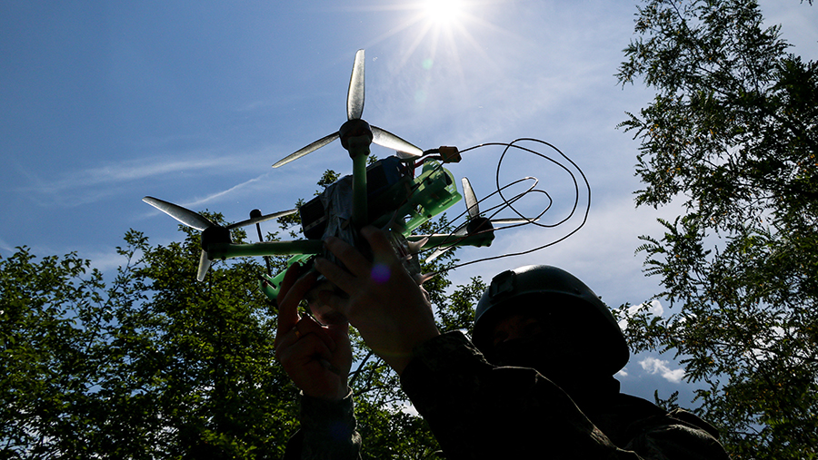 Расчет FPV-дронов уничтожил десятки средств снабжения ВСУ в зоне проведения СВО
Расчет FPV-дронов уничтожил десятки средств снабжения ВСУ в зоне проведения СВО